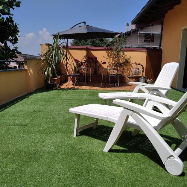 B&B Villa Sofia Fara Novarese ภายนอก รูปภาพ